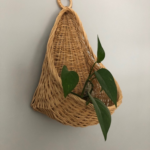 Sold-BoHo vintage hanging wicker wall basket - Picture 6 of 7